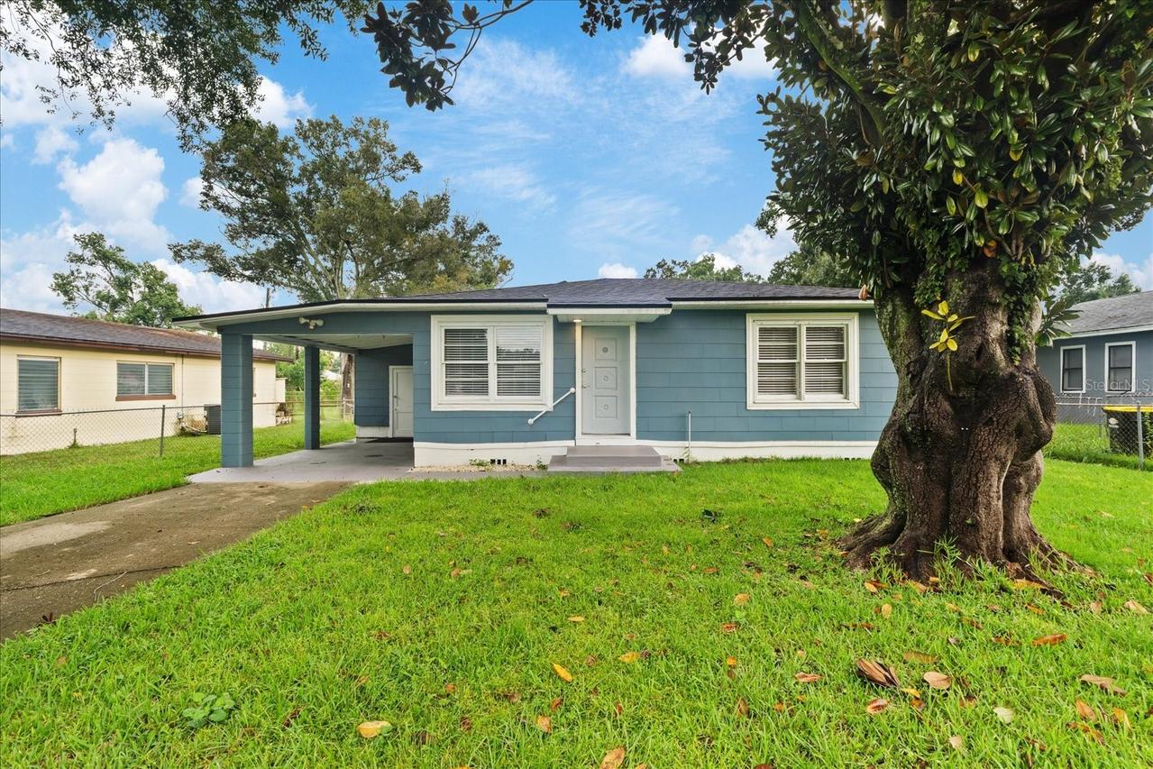 207 Kay St., Auburndale, FL 33823