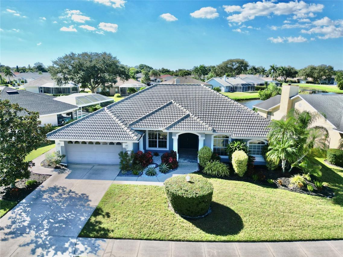 5829 Carriage Dr., Sarasota, FL 34243