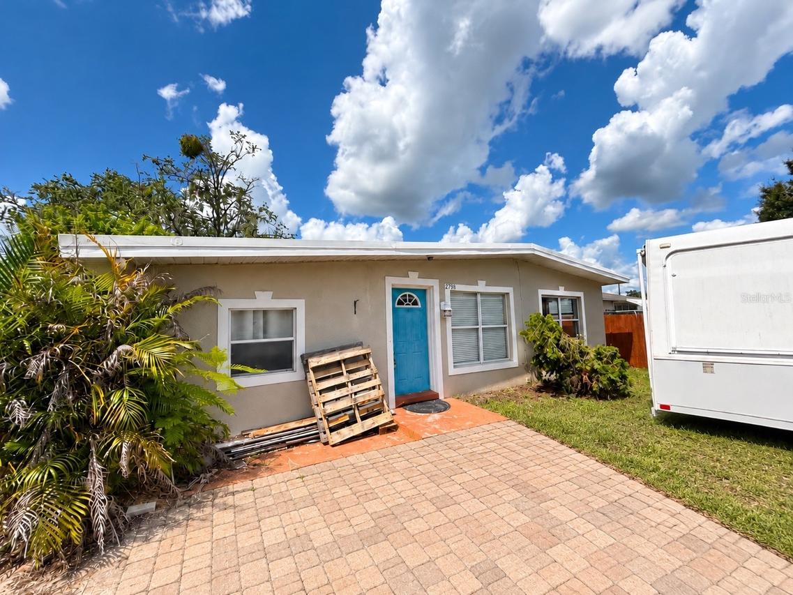 2798 Tropical Lake Dr., Kissimmee, FL 34741