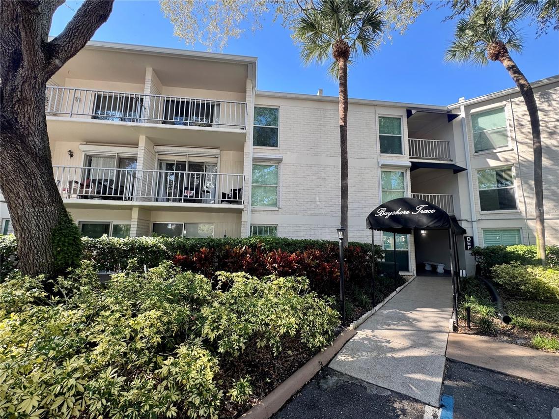 3325 Bayshore Blvd. #F31, Tampa, FL 33629