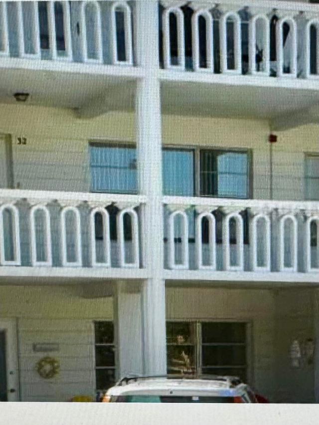 2020 World Parkway Blvd. #8, Clearwater, FL 33763