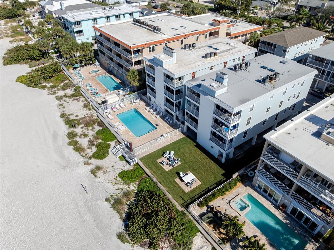 1904 Gulf Blvd. #D, Indian Rocks Beach, FL 33785