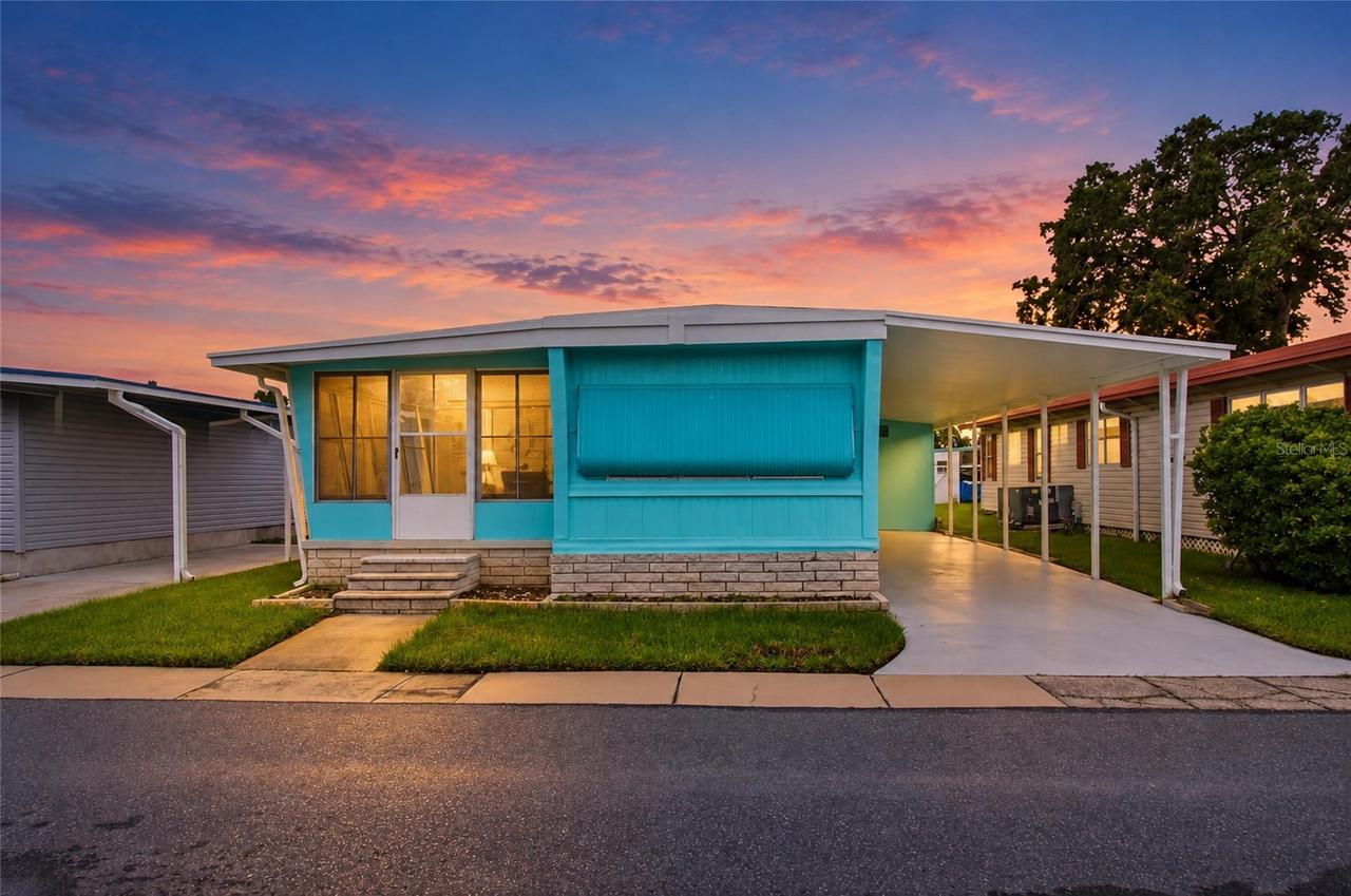 85 Yawl Ln., Palm Harbor, FL 34683