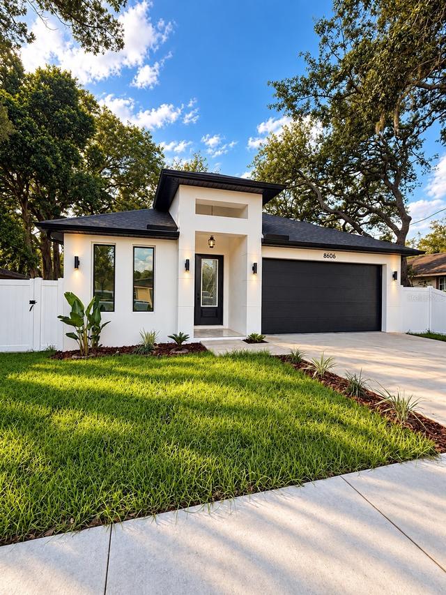8606 N Alaska St., Tampa, FL 33604