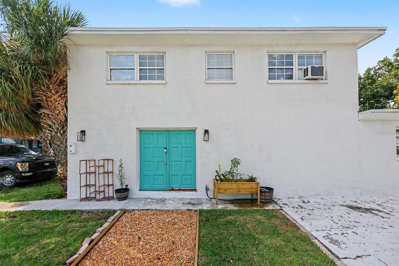 301 W Chelsea St., Tampa, FL 33603