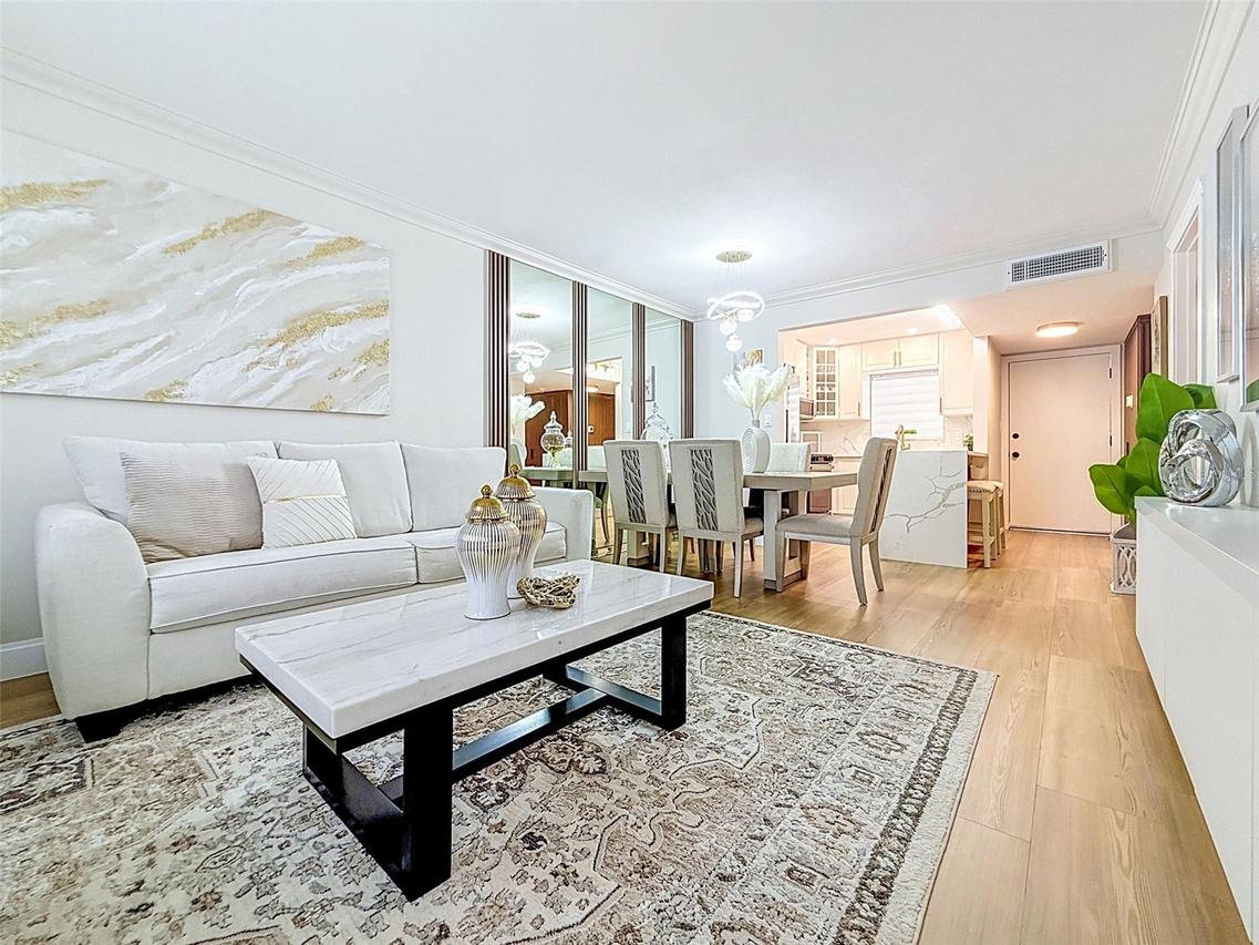 1520 Glen Oaks Dr. #244, Sarasota, FL 34232