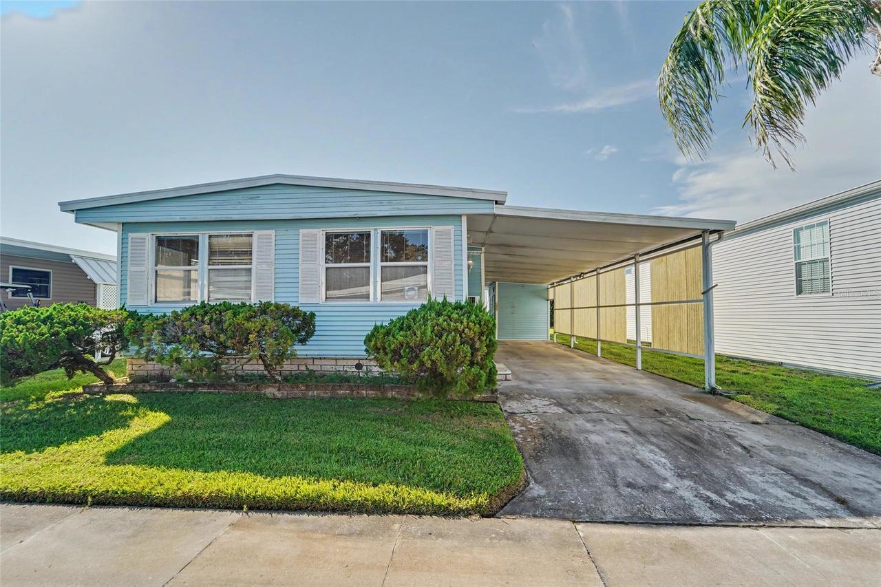 1500 County Road 1 #219, Dunedin, FL 34698