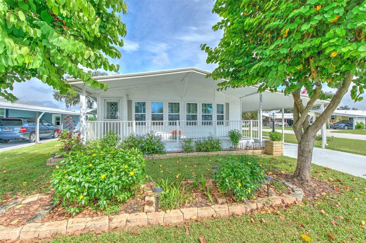 35207 Makenzie St., Zephyrhills, FL 33541