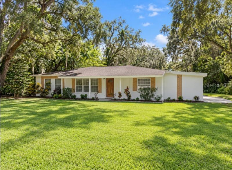 16421 Hanna Rd., Lutz, FL 33549