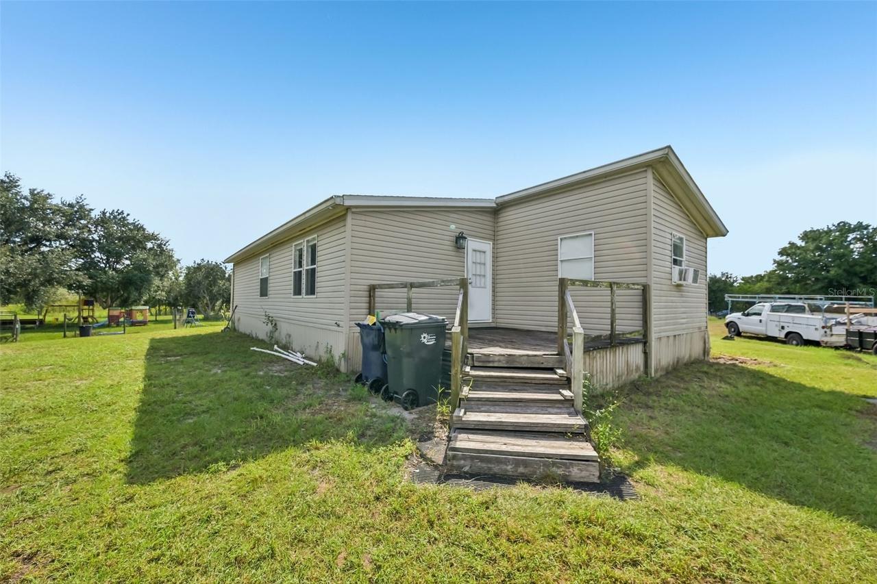27815 Crosby Rd., Myakka City, FL 34251