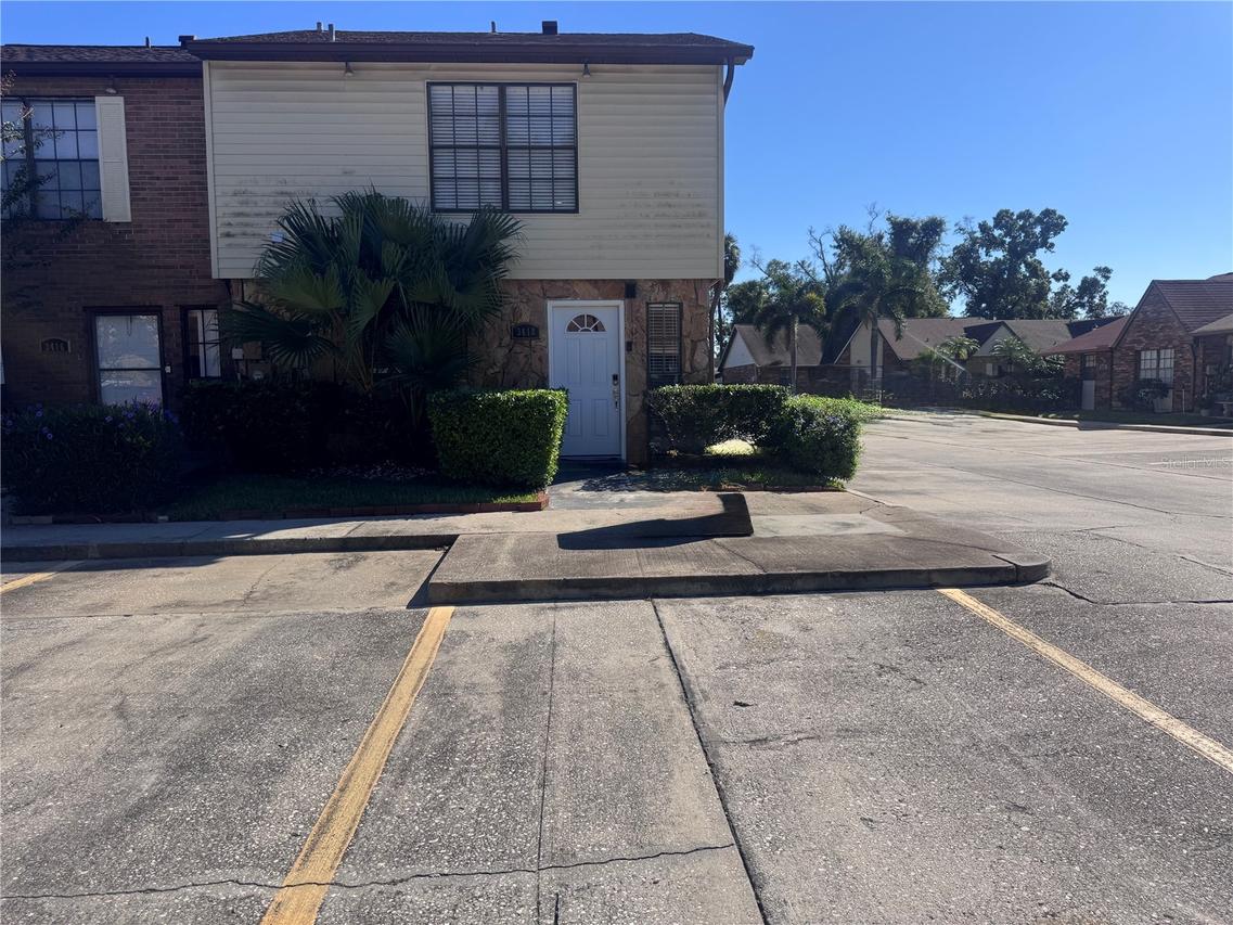 3418 Sunrise Villas Ct., Tampa, FL 33614