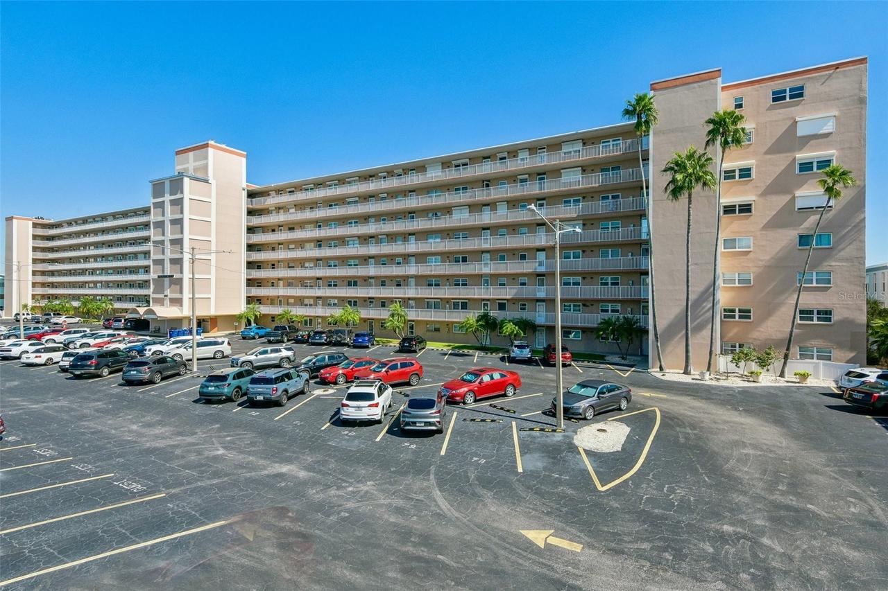 1847 Shore Crest Dr. #710, South Pasadena, FL 33707