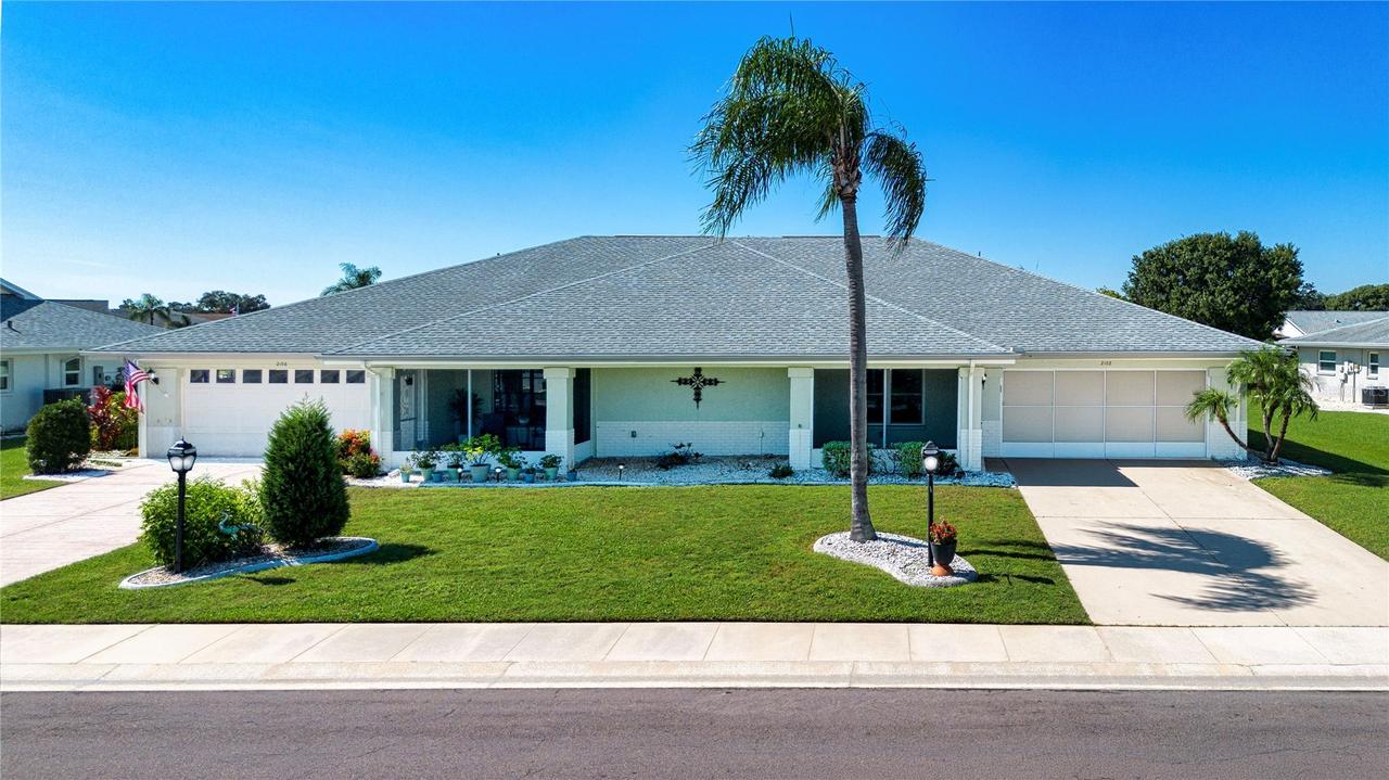 2108 Meadowlark Ln., Sun City Center, FL 33573