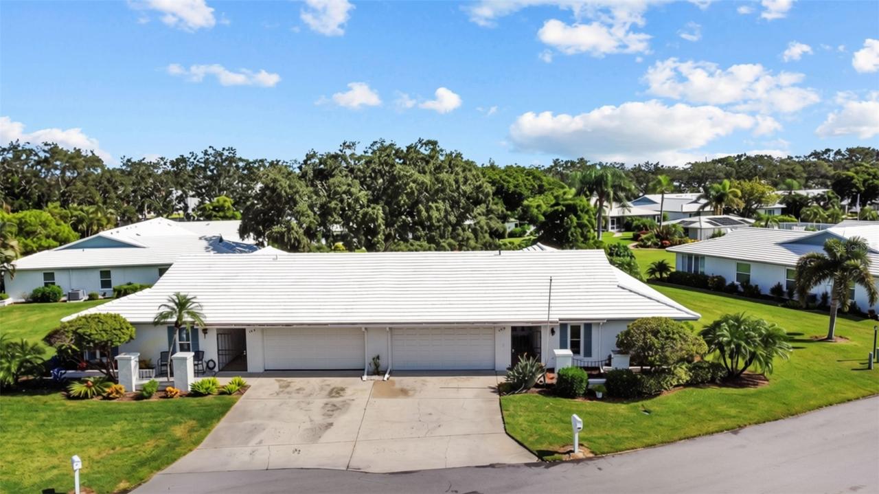 7410 8th Ave., Bradenton, FL 34209