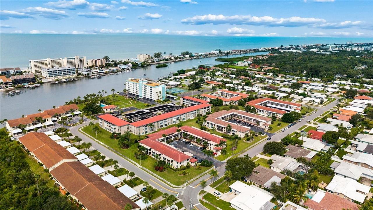 10190 Imperial Point Dr. #24, Largo, FL 33774