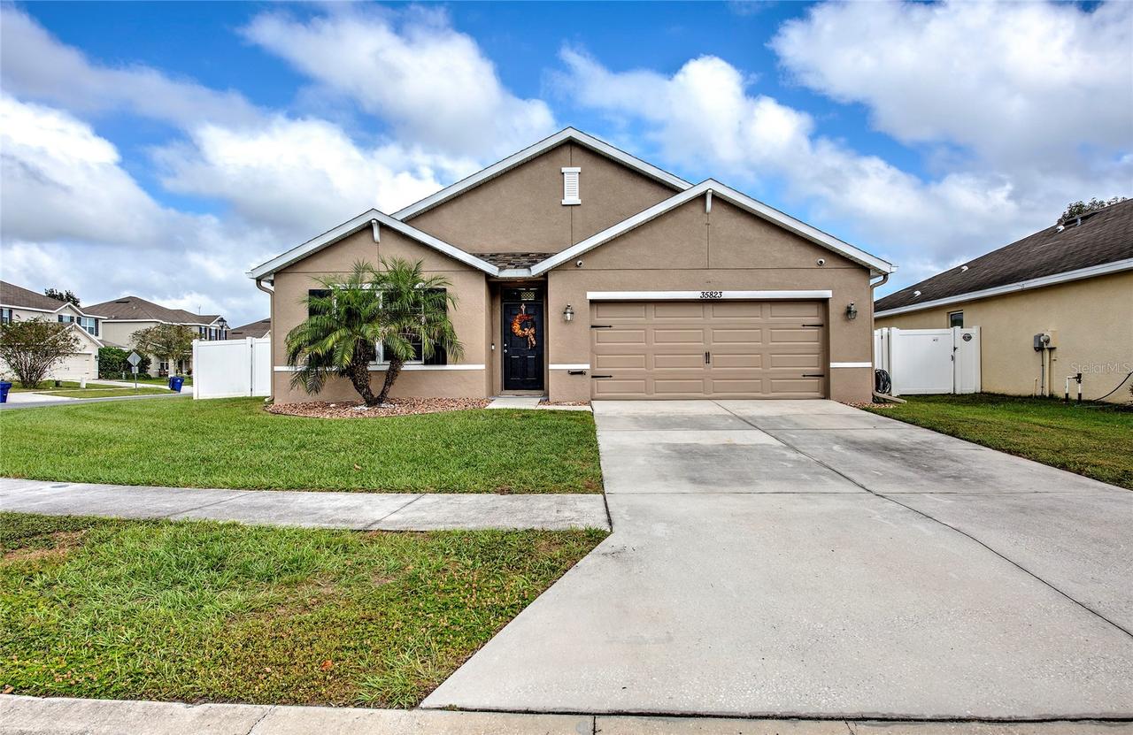 35823 Jenny Lynne Cir., Zephyrhills, FL 33541
