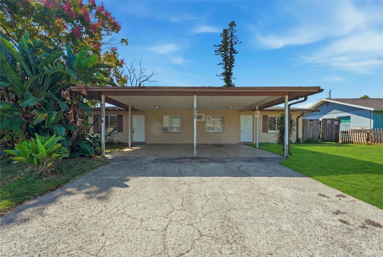 2418 51st Avenue Dr., Bradenton, FL 34207