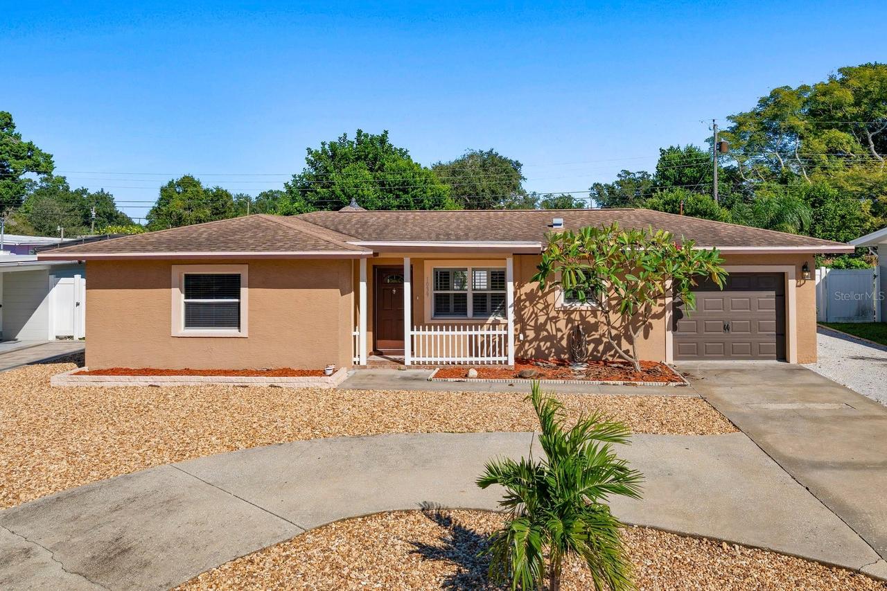 1039 Madison St., Largo, FL 33770