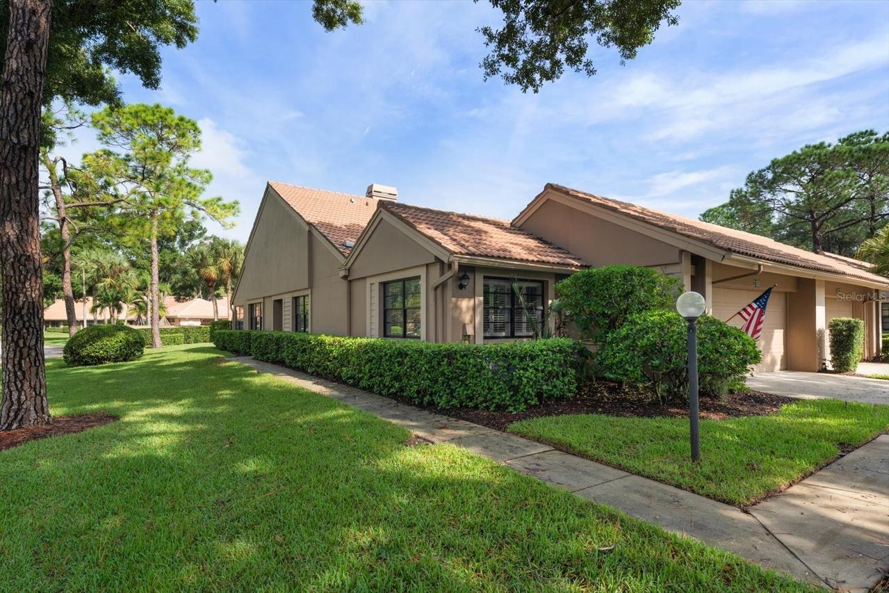 3160 Jademoor Cir., Palm Harbor, FL 34685