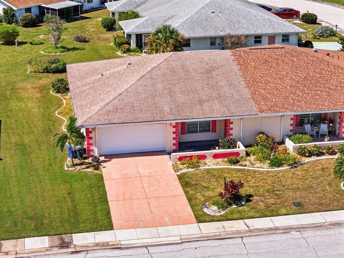 303 Green Manor Dr., Sun City Center, FL 33573