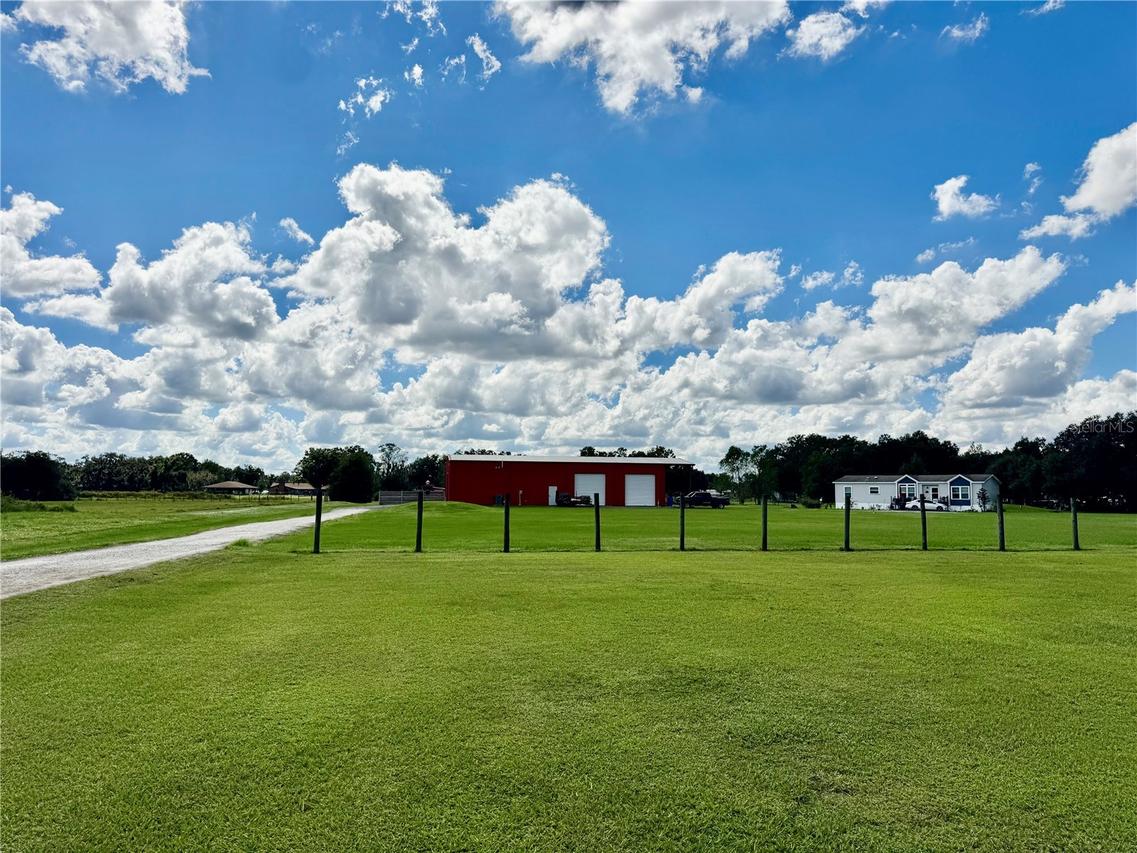 2503 Leaning Pine Ln., Plant City, FL 33565