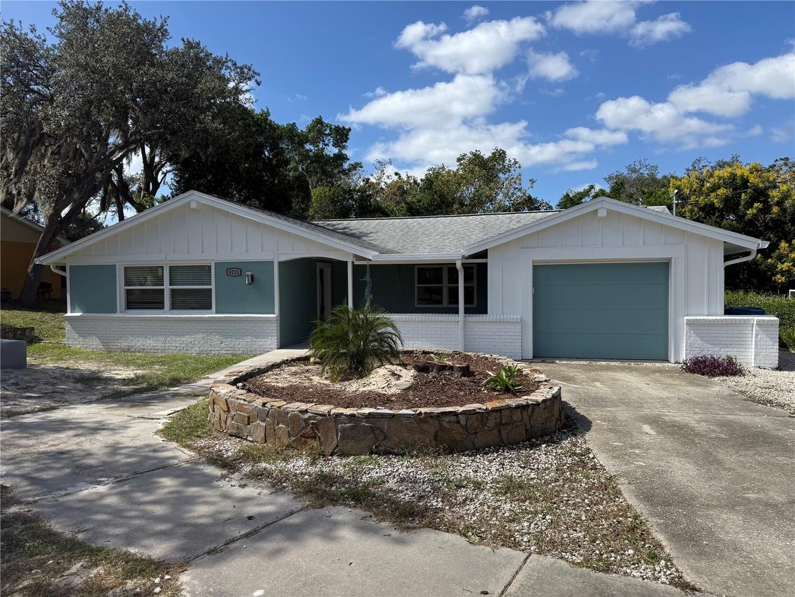 6211 Waycross Dr., Spring Hill, FL 34606