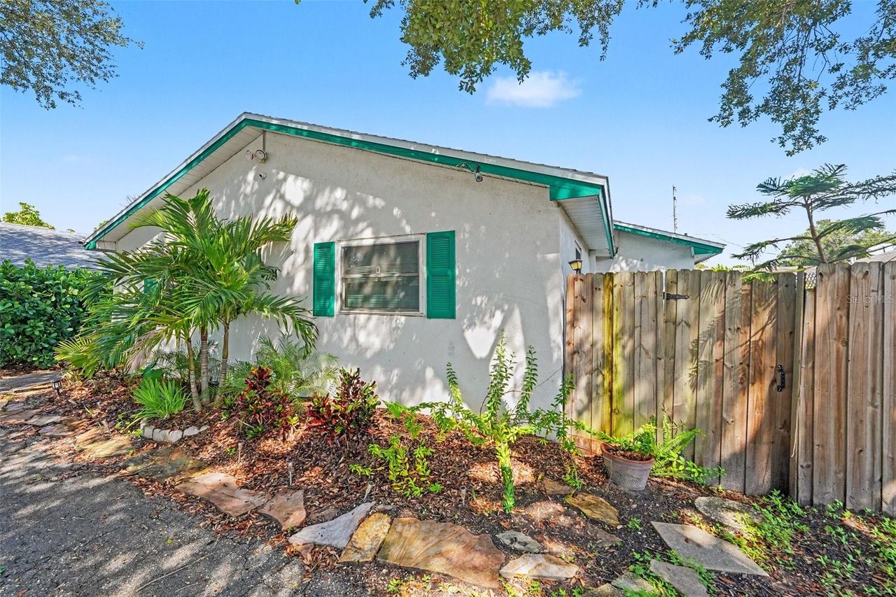 3765 67th Ave. #B, Pinellas Park, FL 33781
