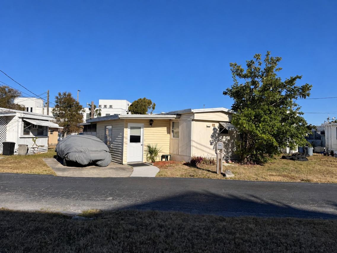 6720 Park Blvd. #37, Pinellas Park, FL 33781