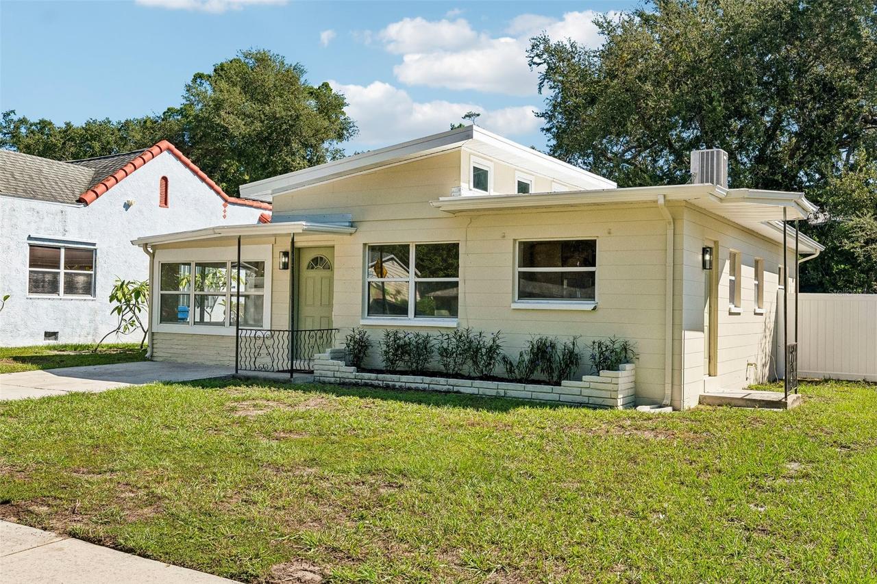 2112 25th St., St Petersburg, FL 33712