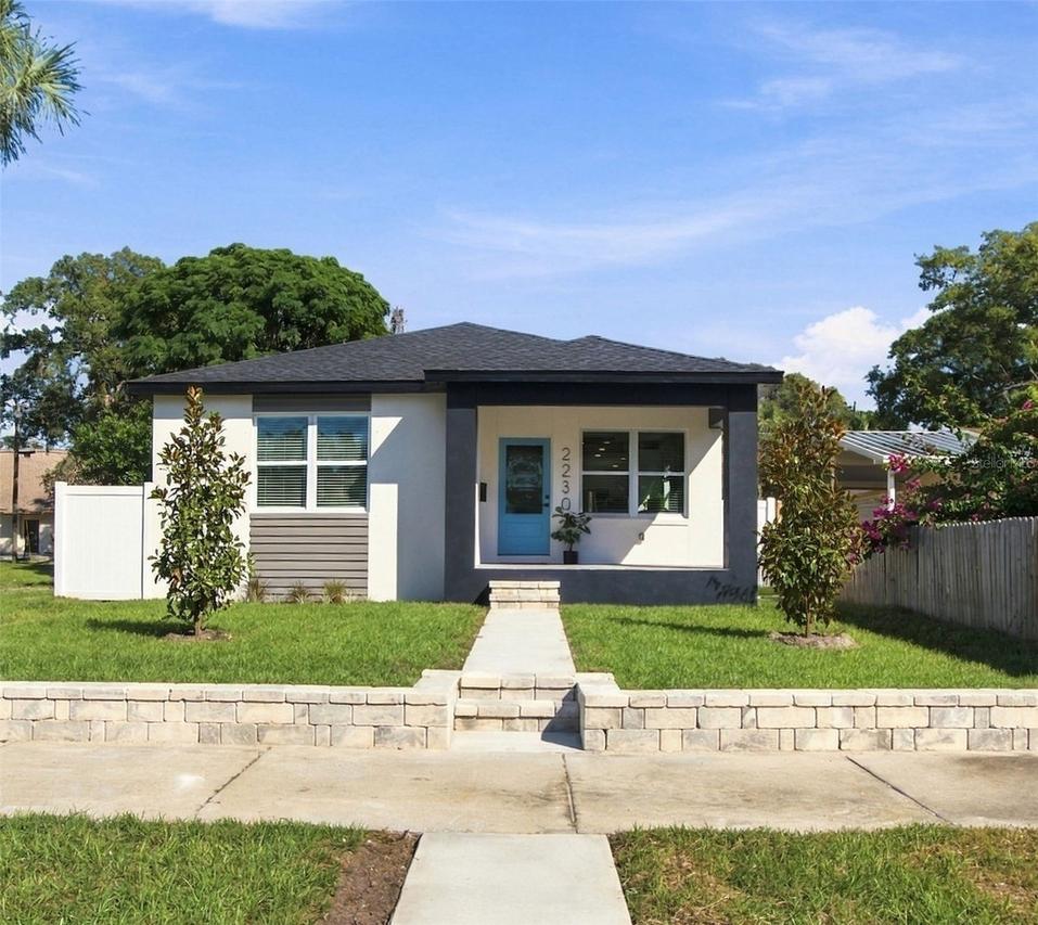 2230 Kingston St., St Petersburg, FL 33711