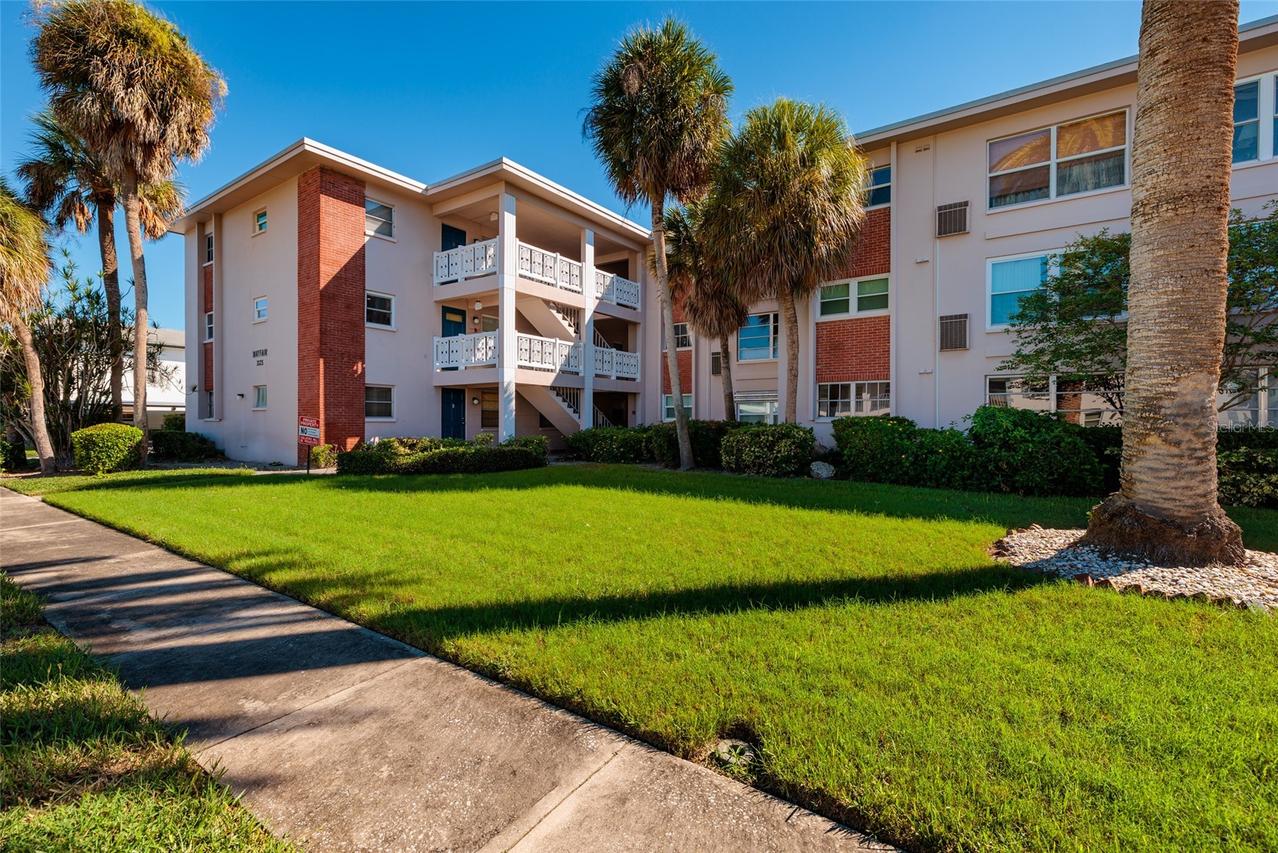 3125 36th St. #201, St Petersburg, FL 33713