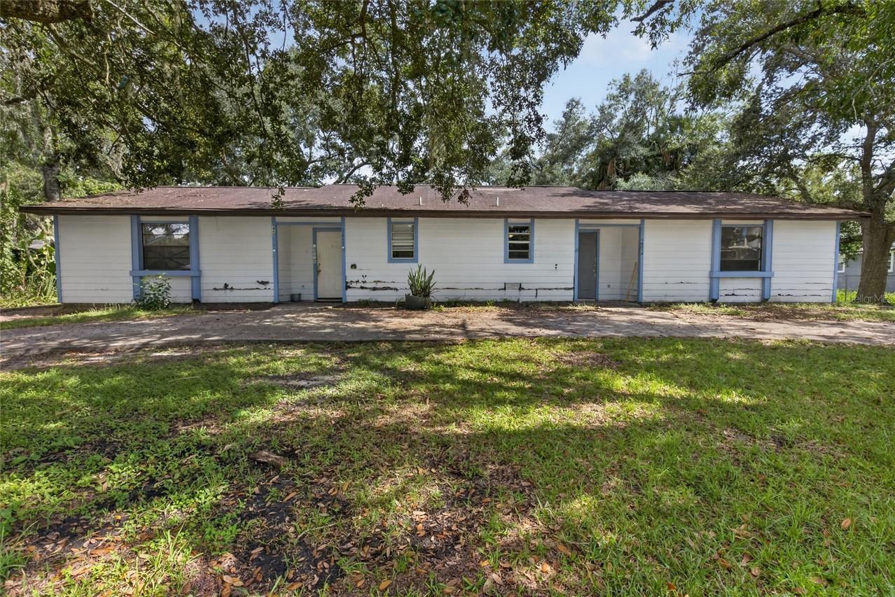 1451 Nocatee St., Intercession City, FL 33848
