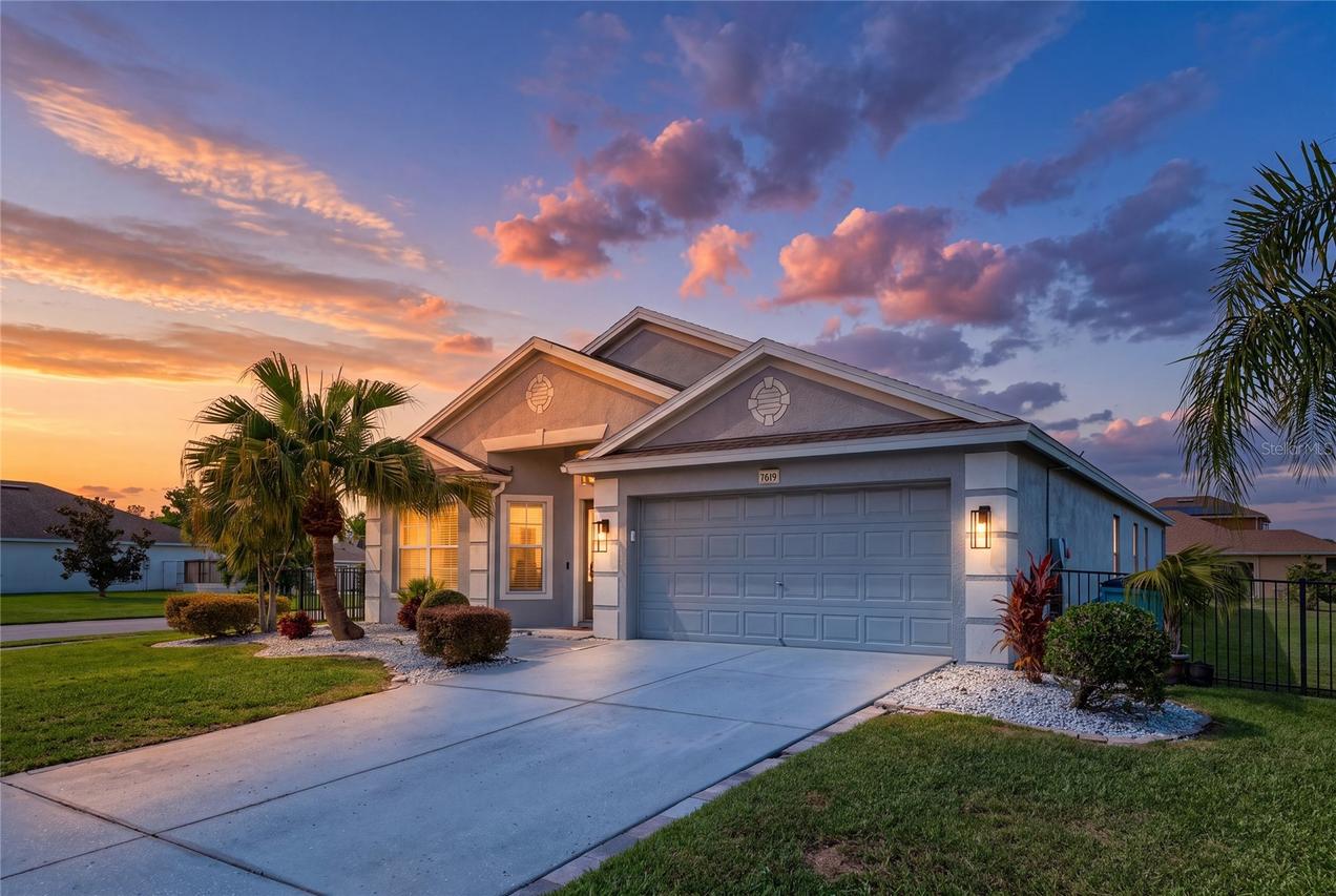 7619 Crescent Palm Dr., Wesley Chapel, FL 33545