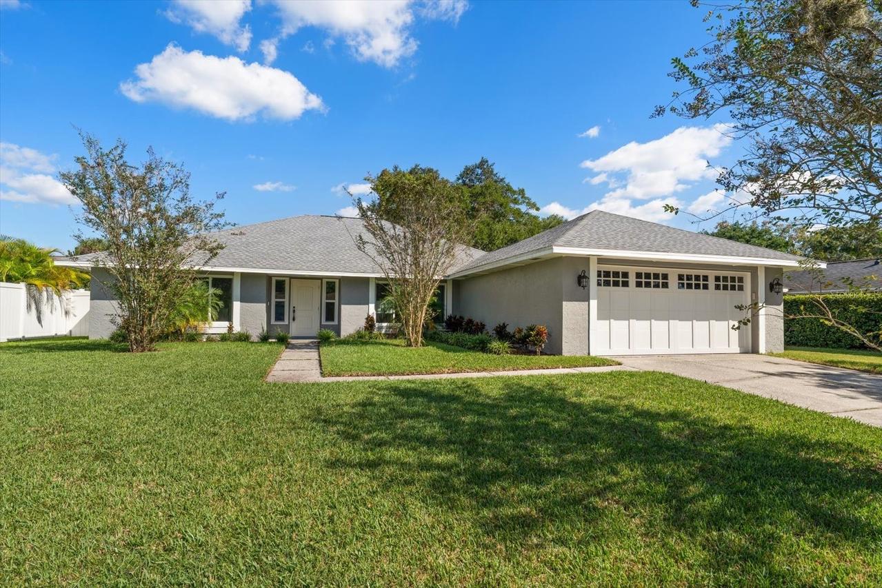 15009 Naturewalk Dr., Tampa, FL 33624