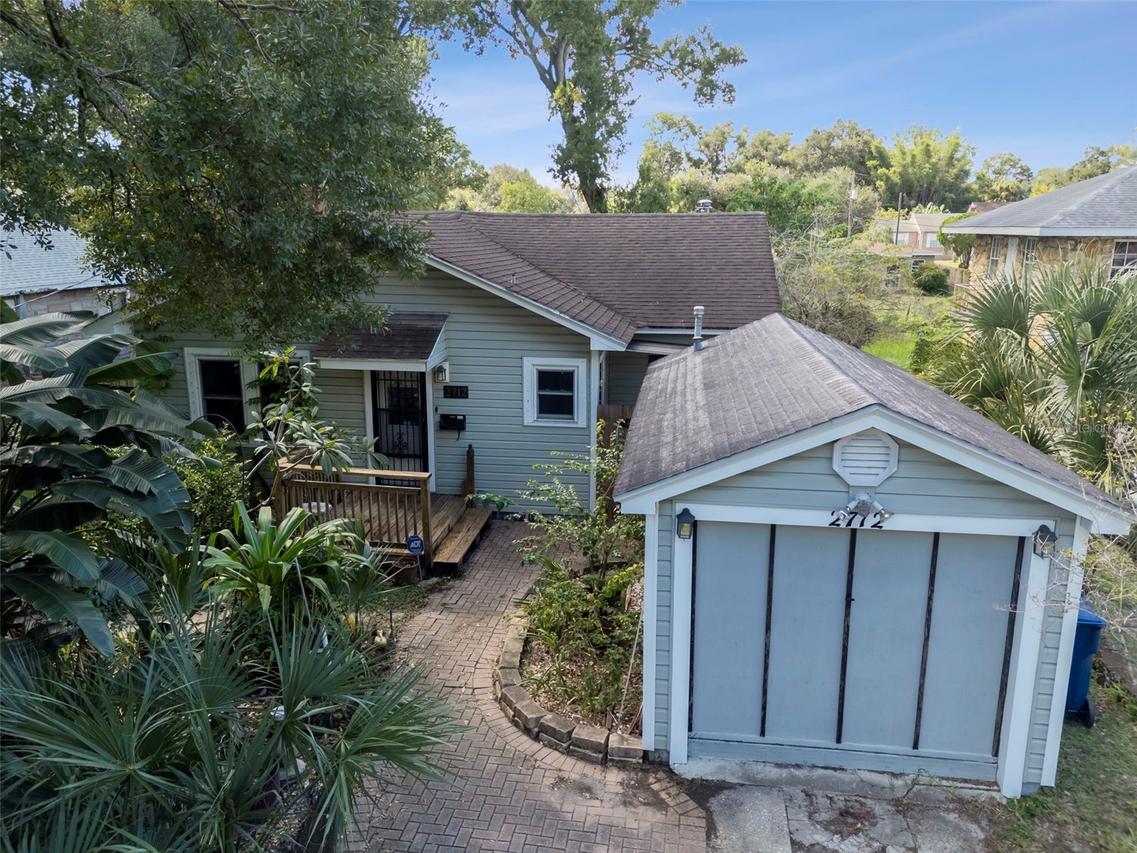 2712 N Munro St., Tampa, FL 33602