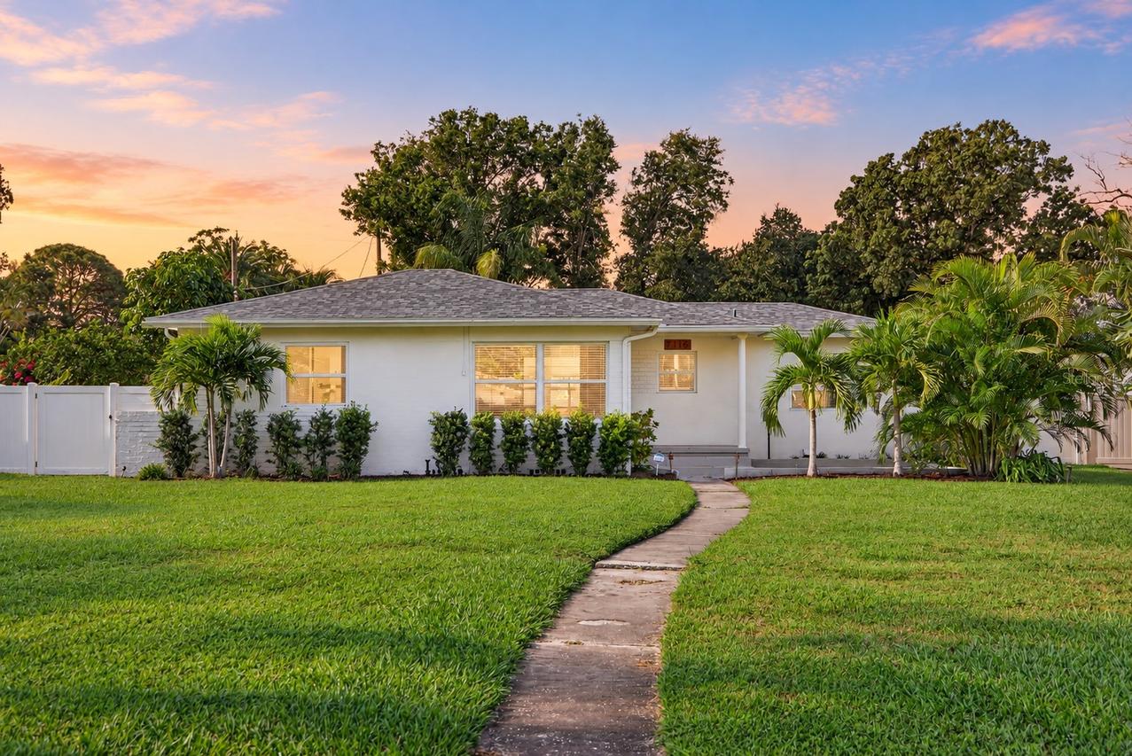 7116 Date Palm Ave., St Petersburg, FL 33707