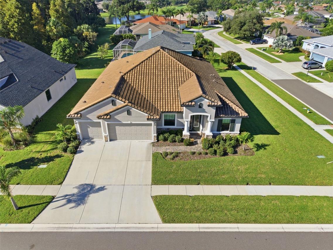 814 Tirano Way, Ruskin, FL 33573