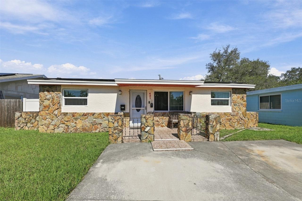 431 74th Ave., St Petersburg, FL 33702