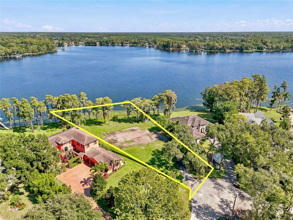 9509 Aqua Ln., Odessa, FL 33556
