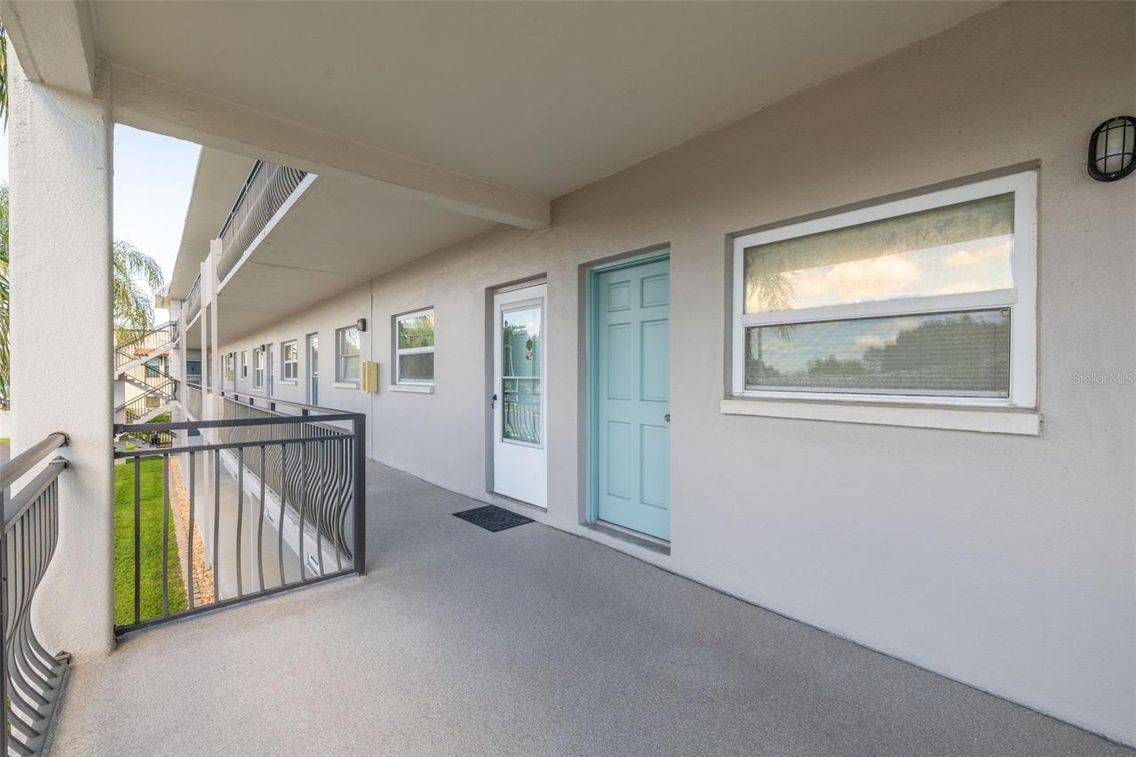 211 Pasadena Ave. #206, St Petersburg, FL 33710