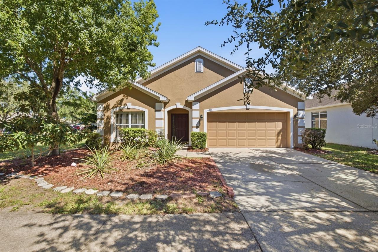 10328 Celtic Ash Dr., Ruskin, FL 33573