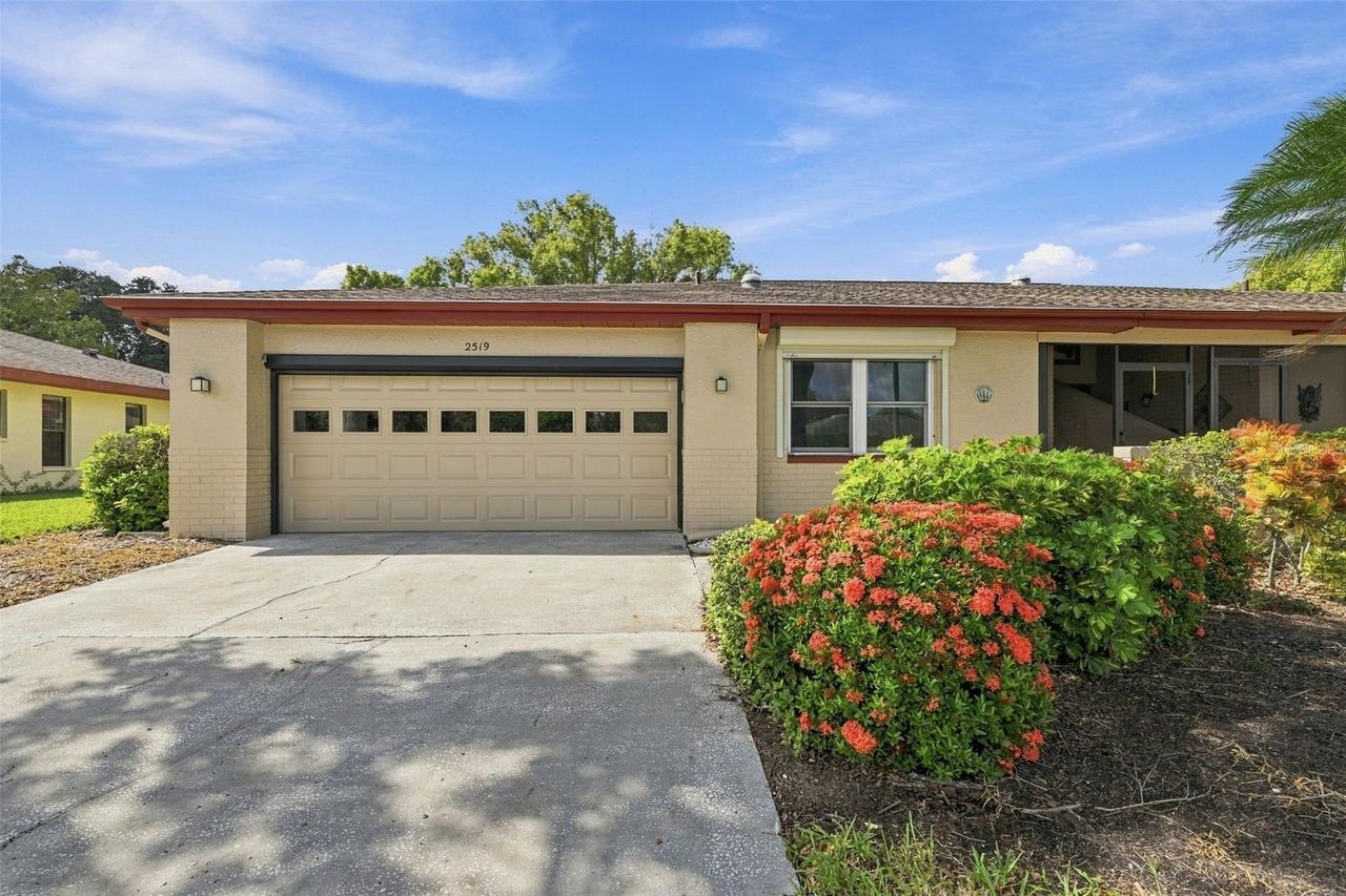 2519 Lonigan Pl. #287, Sun City Center, FL 33573