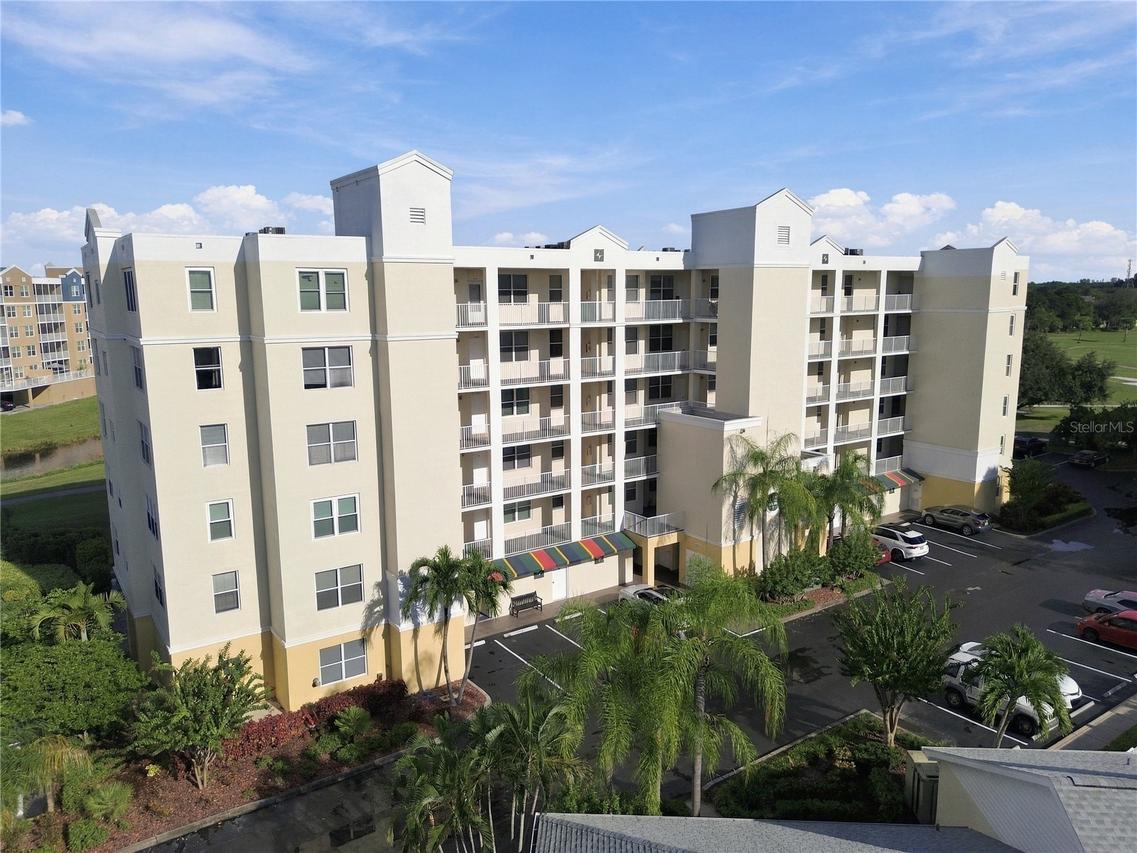 1200 Country Club Dr. #3202, Largo, FL 33771