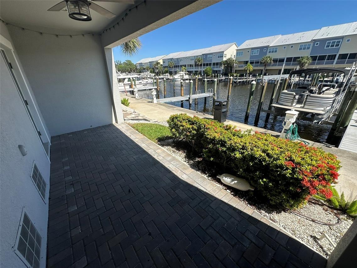 6072 Moorings Dr., St Petersburg, FL 33712