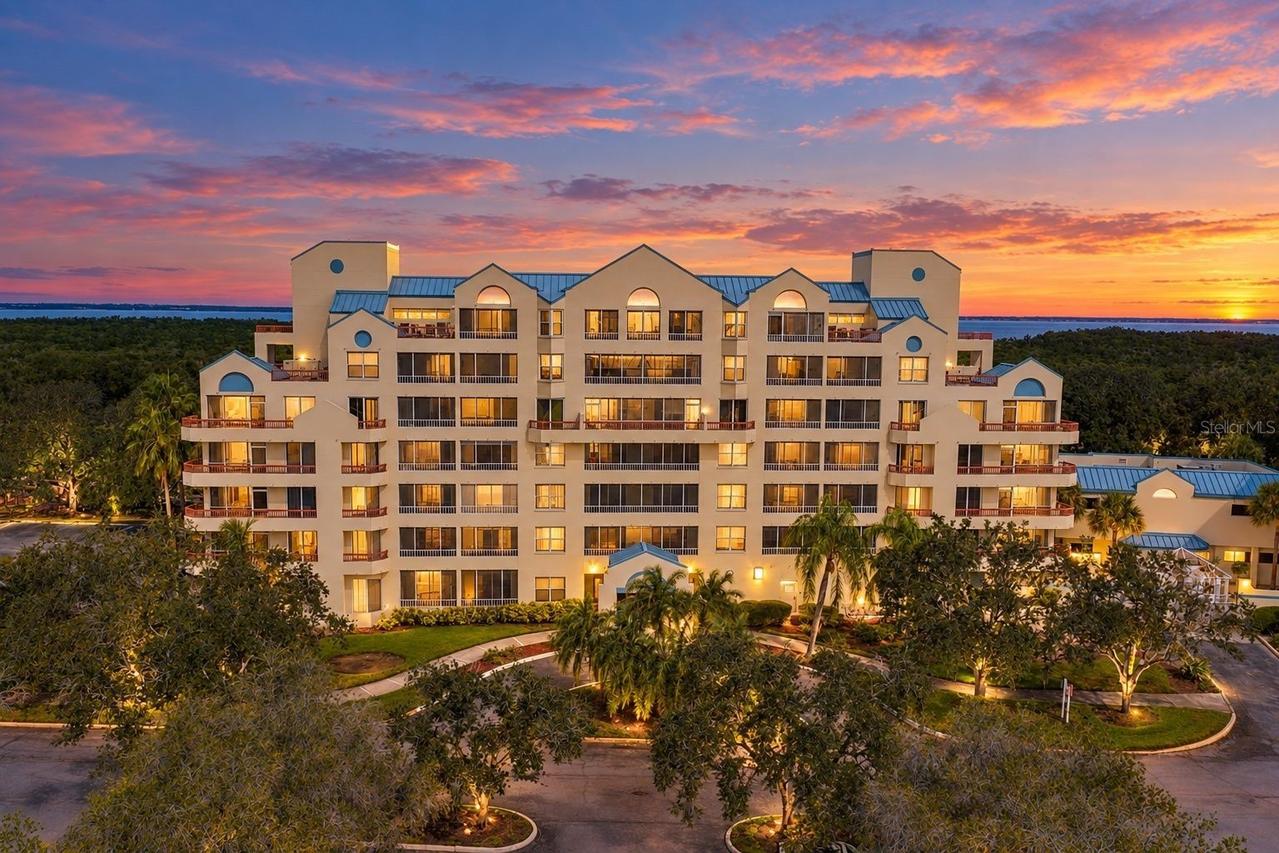 2333 Feather Sound Dr. #A401, Clearwater, FL 33762