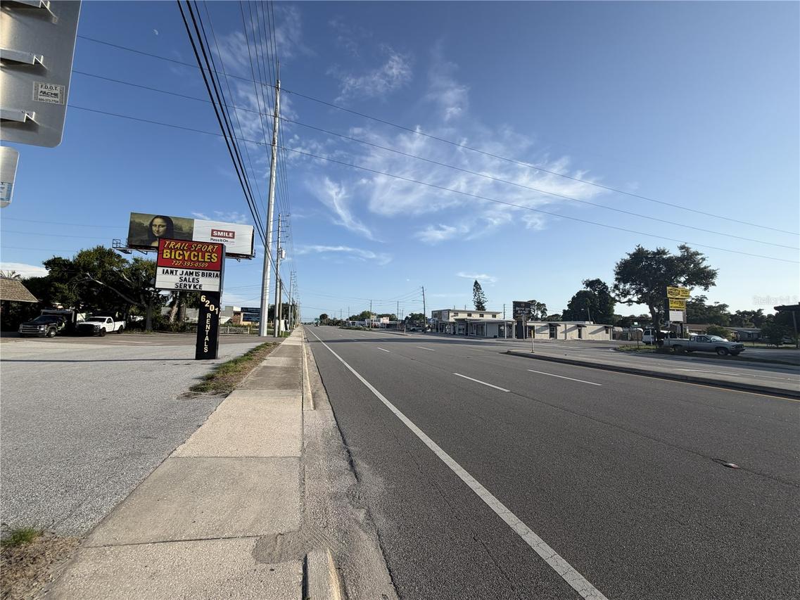 6241 Seminole Blvd., Seminole, FL 33772