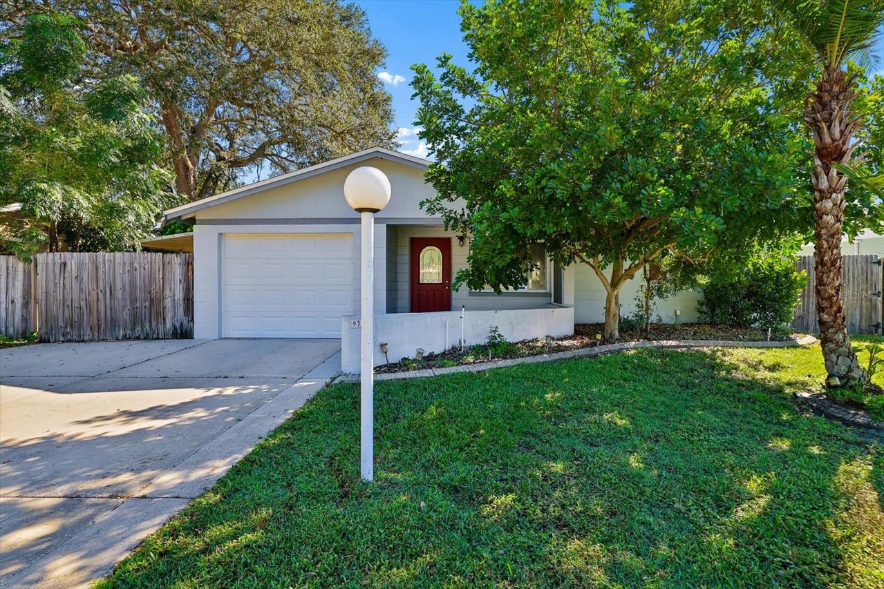 9371 110th St., Seminole, FL 33772