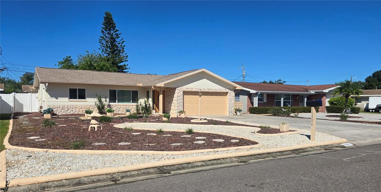 10386 112th Way, Seminole, FL 33778