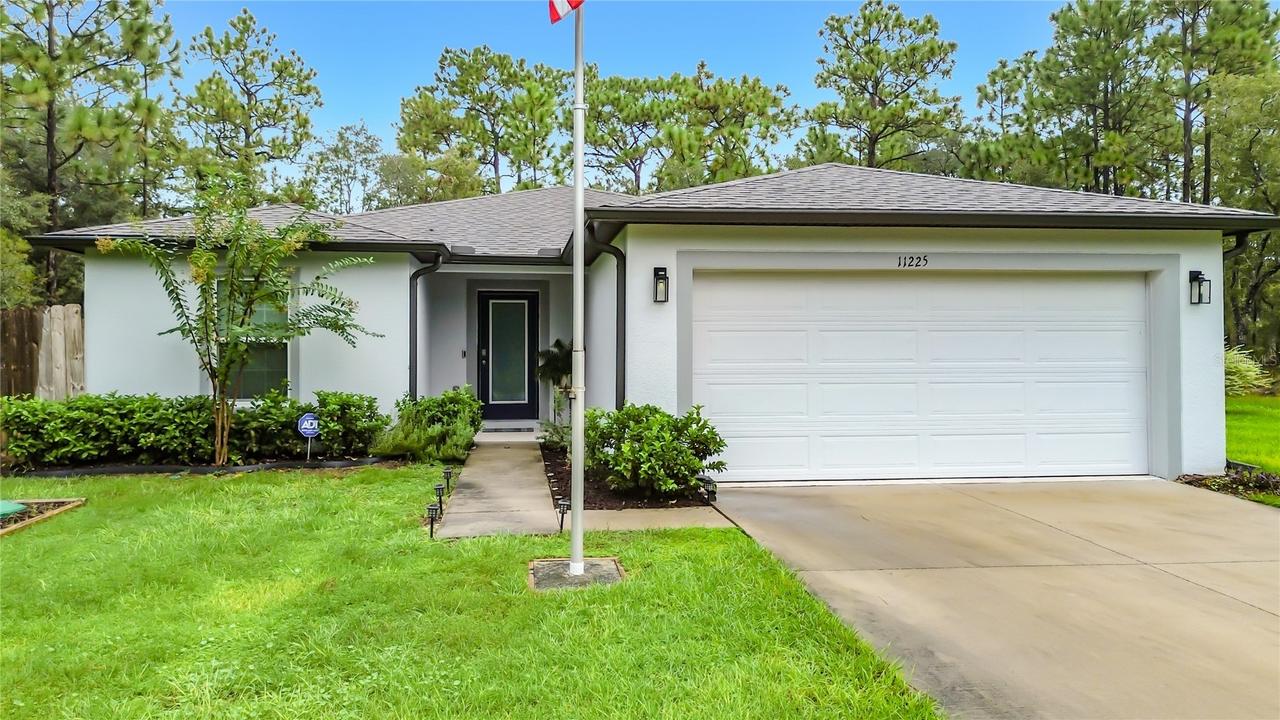 11225 Wood Owl Ave., Weeki Wachee, FL 34614