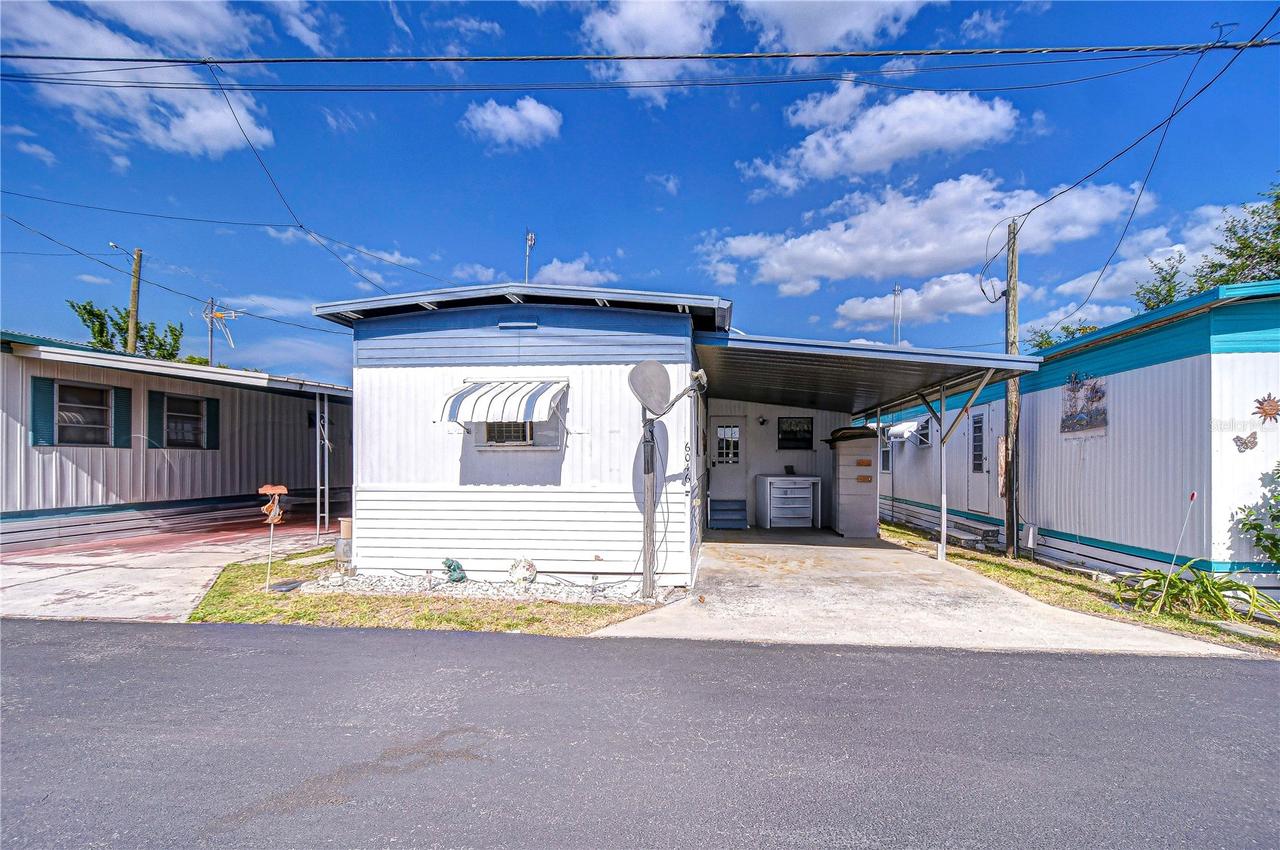6046 Harriet St., Zephyrhills, FL 33542